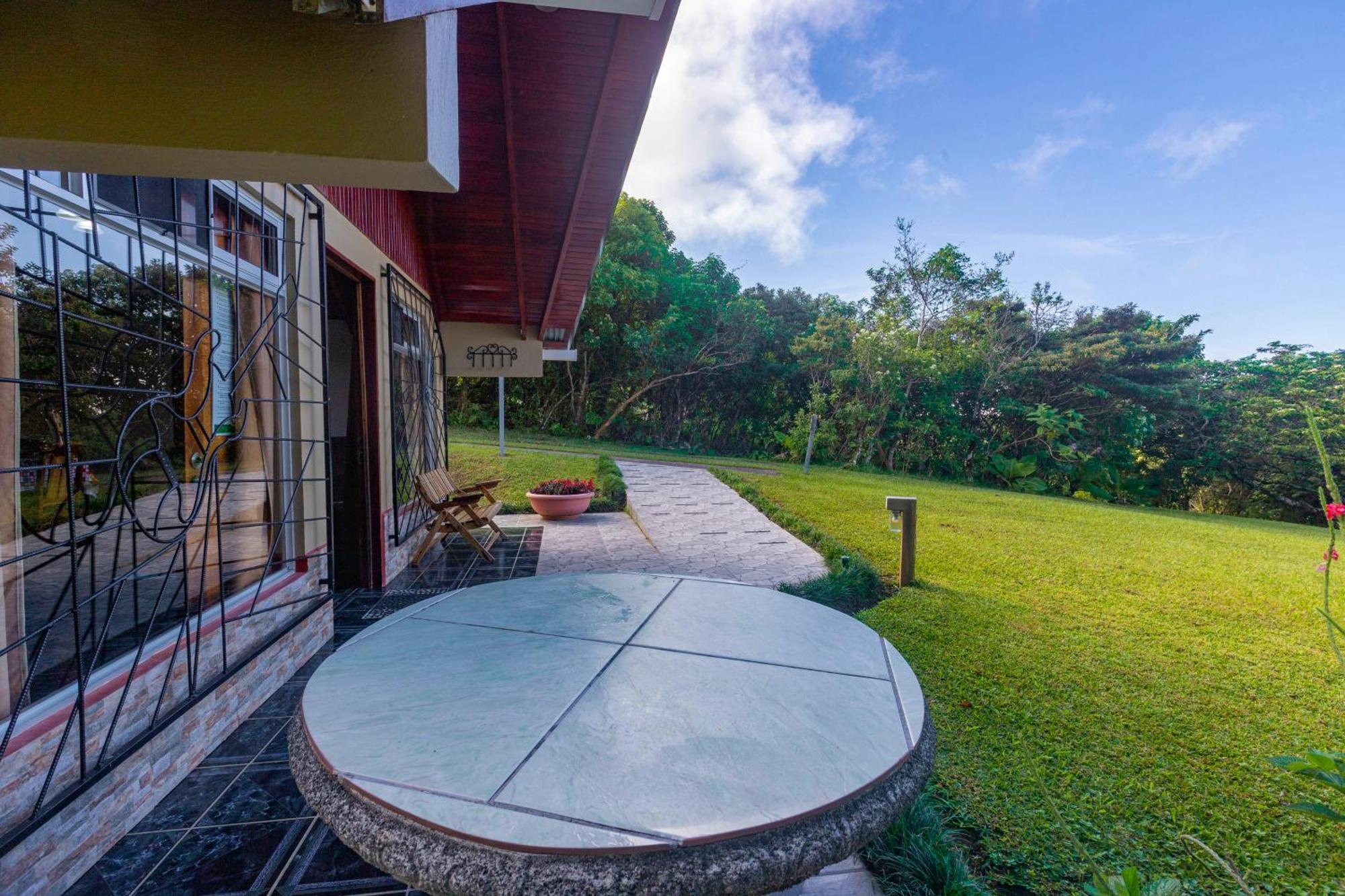 Cabanas Valle Campanas - Monteverde, Costa Rica Dış mekan fotoğraf